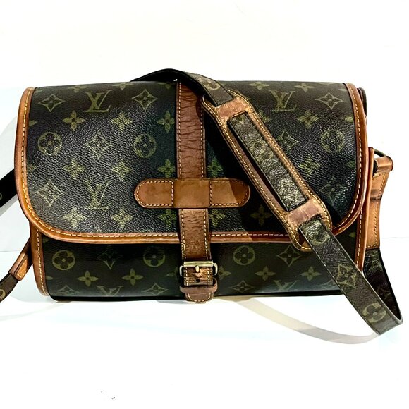 Sold-Authentic Louis Vuitton Monogram Marne Shoulder Bag M51369 w Dust Bag - Picture 11 of 12